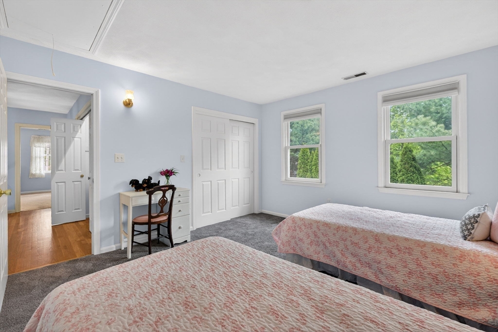 2 Stouffer Cir