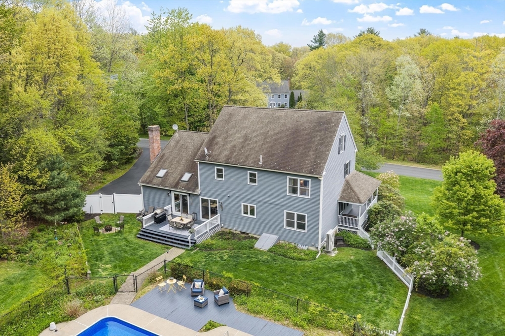 34 Patch Hill Rd