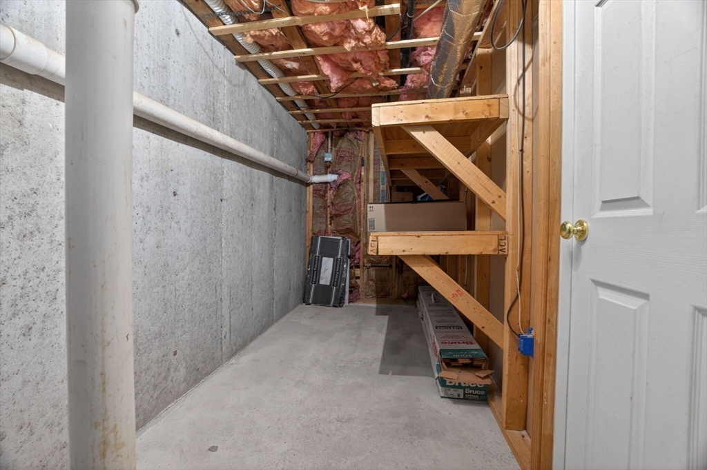 4 Oak Ridge Dr # 6