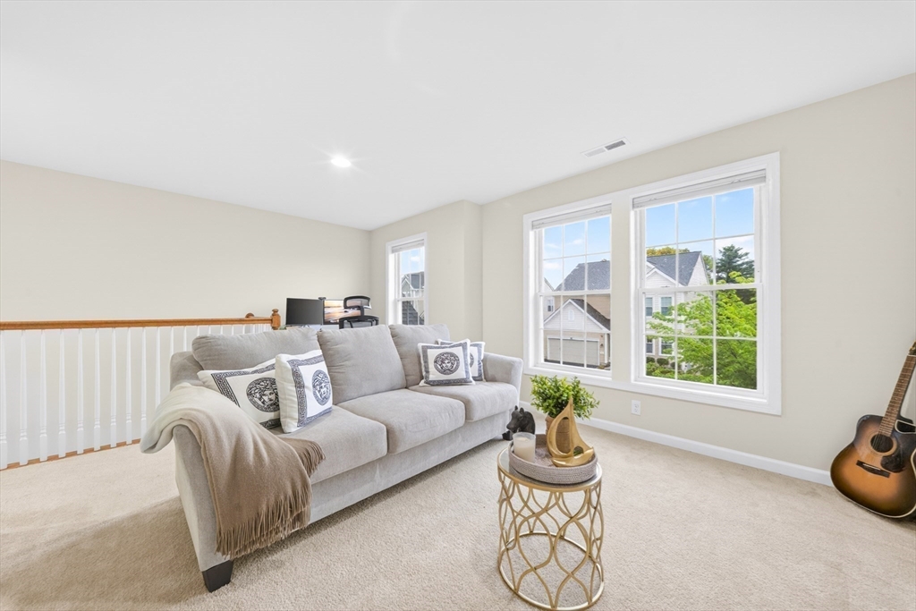 24 Cherry Ln # 24