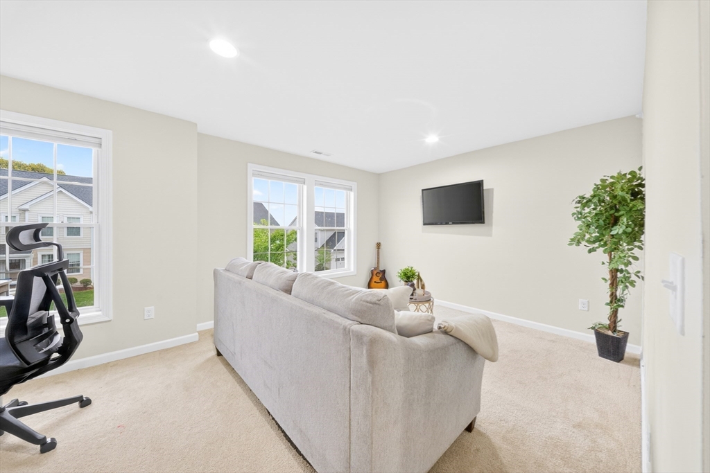 24 Cherry Ln # 24