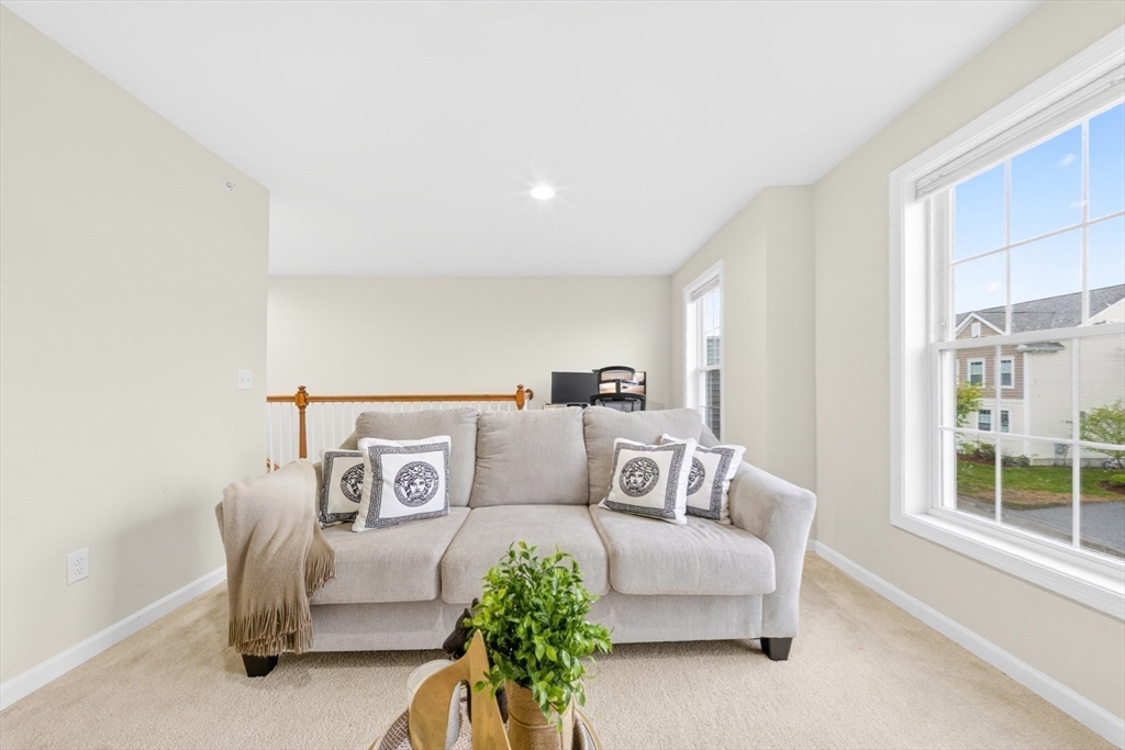 24 Cherry Ln # 24