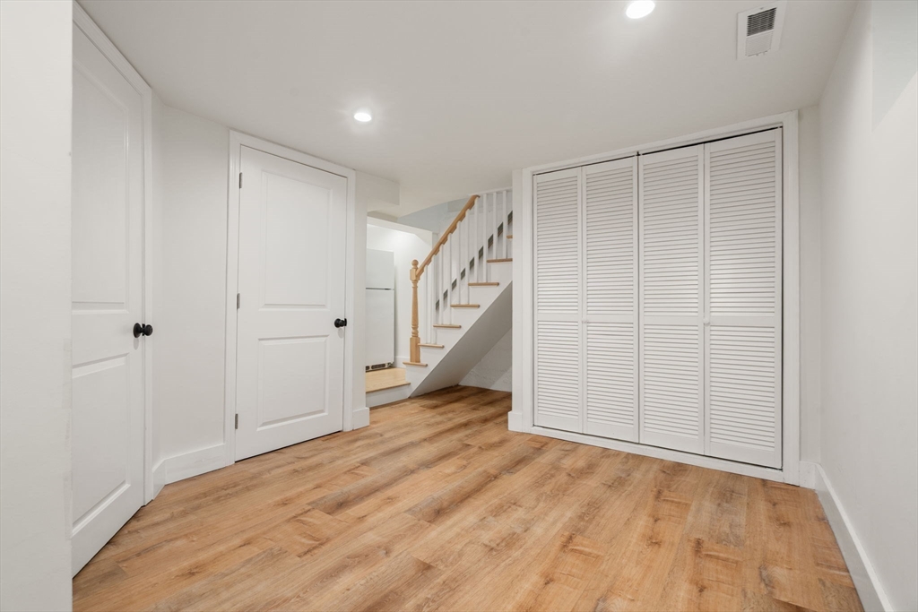 86 Webster St # 86