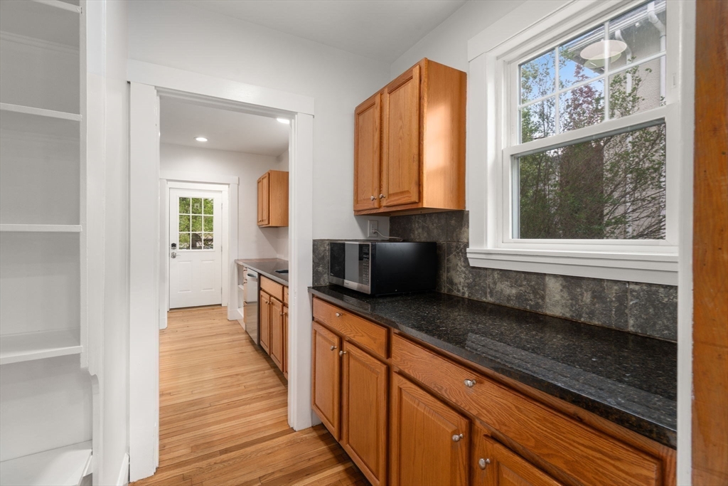 86 Webster St # 86