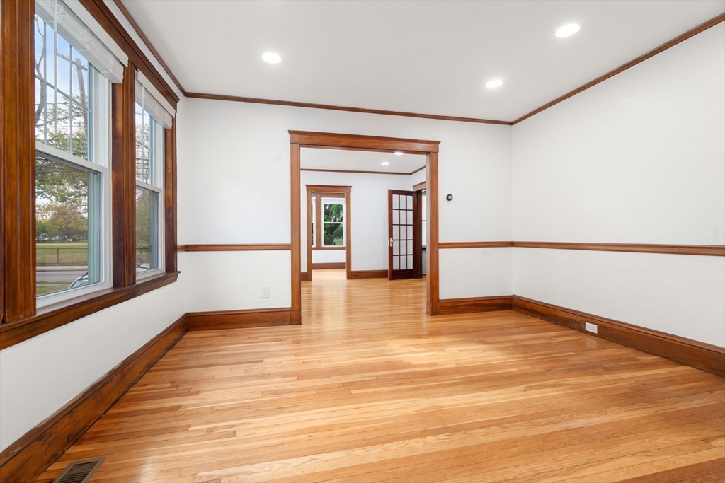 86 Webster St # 86