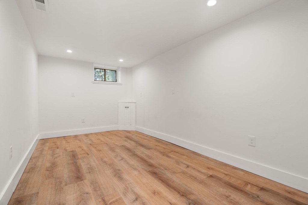 86 Webster St # 86