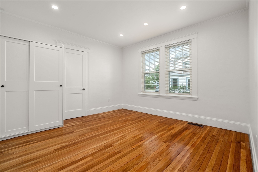 86 Webster St # 86