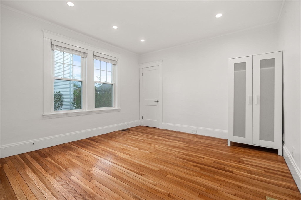 86 Webster St # 86