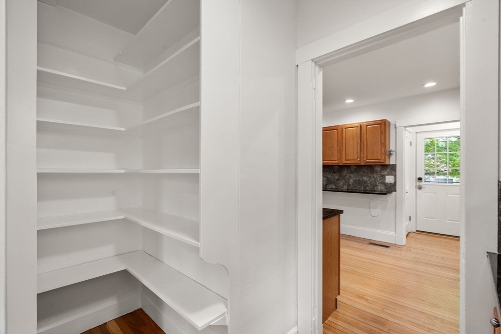 86 Webster St # 86