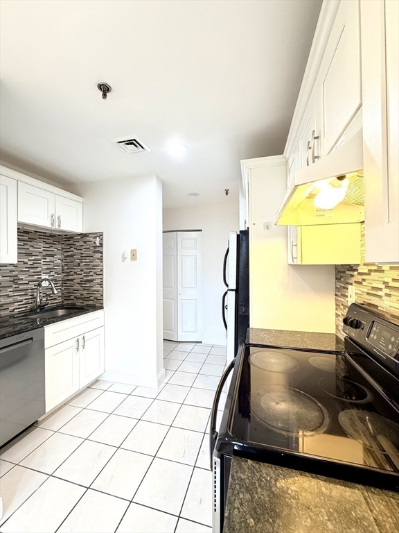 90 Quincy Shore Dr Unit: 302