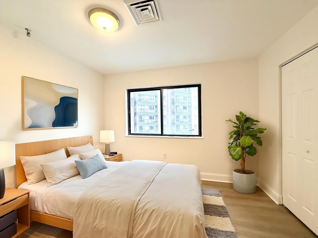 90 Quincy Shore Dr Unit: 302