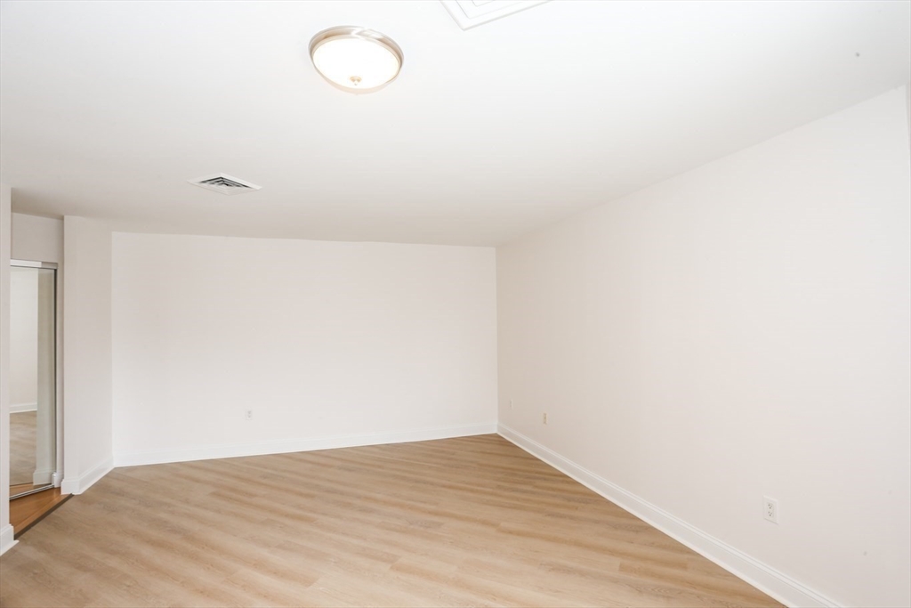 90 Quincy Shore Dr Unit: 302