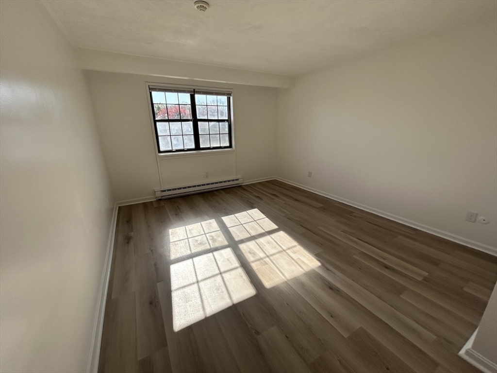 49 Spencer Rd # 30H