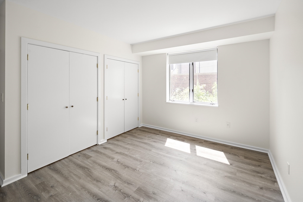 130 Mount Auburn St # 113