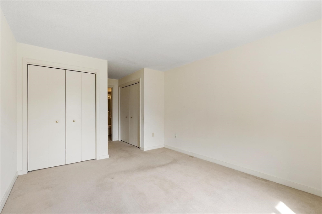 321 Place Ln # 321