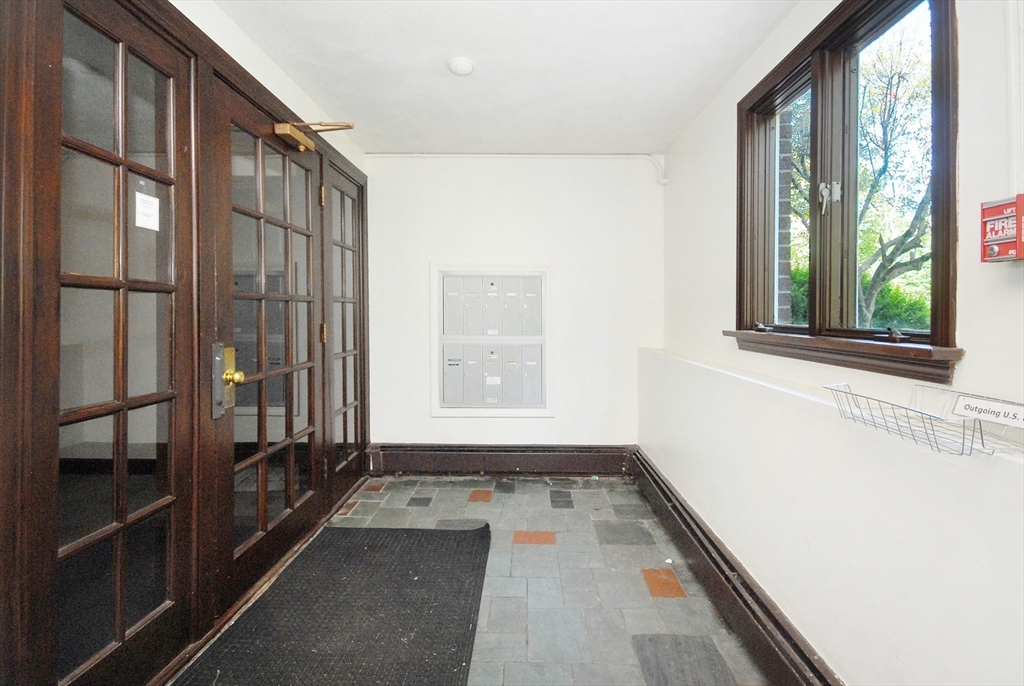 773 Massachusetts Ave # B9