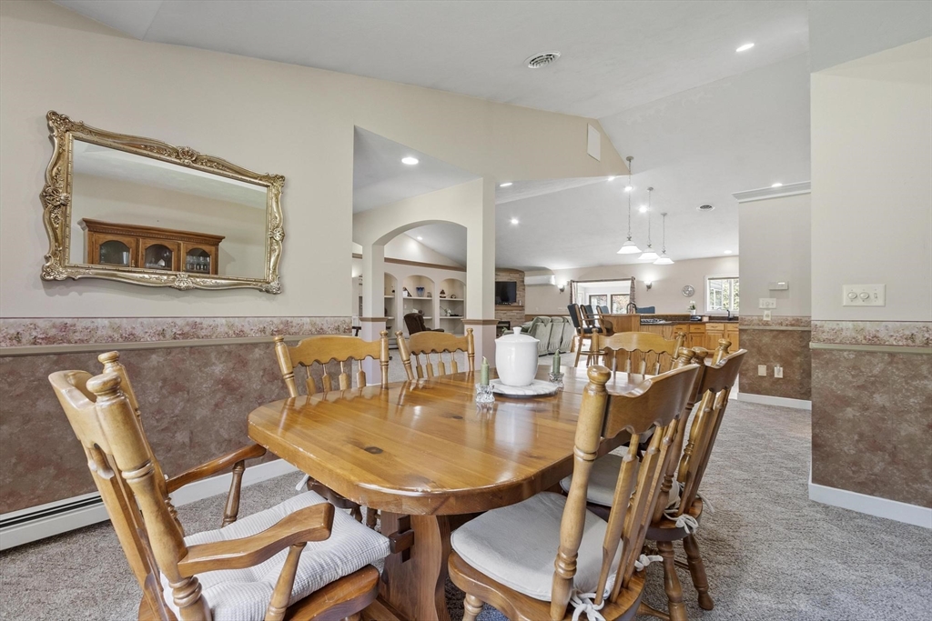 118 Willis Rd