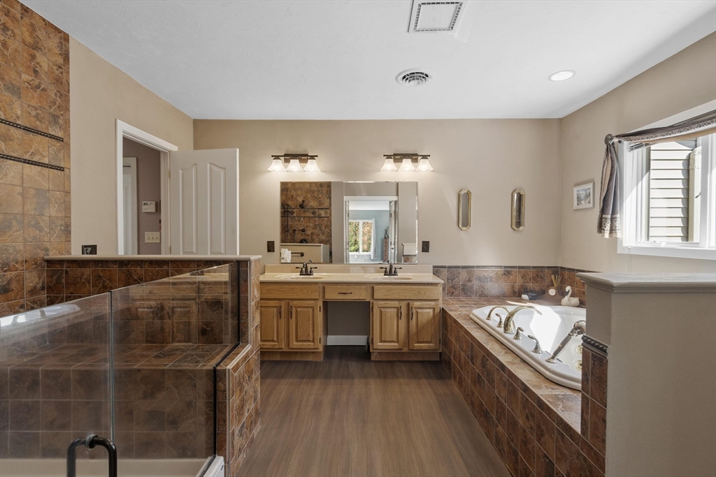 118 Willis Rd