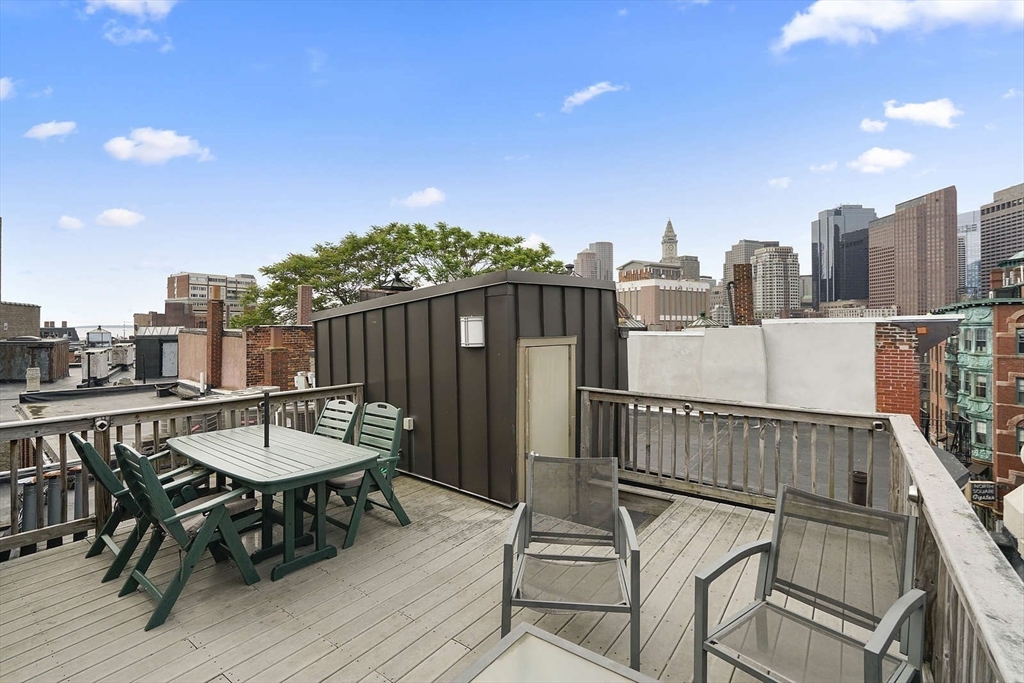 8 Garden Court # 7