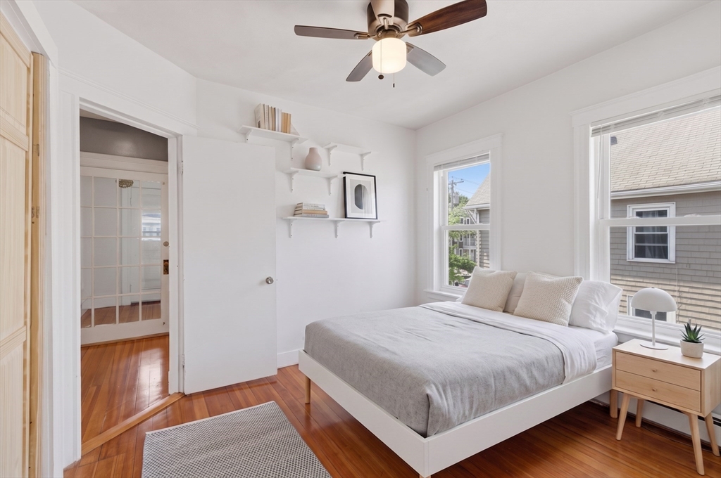 25-27 Bainbridge Street # 2