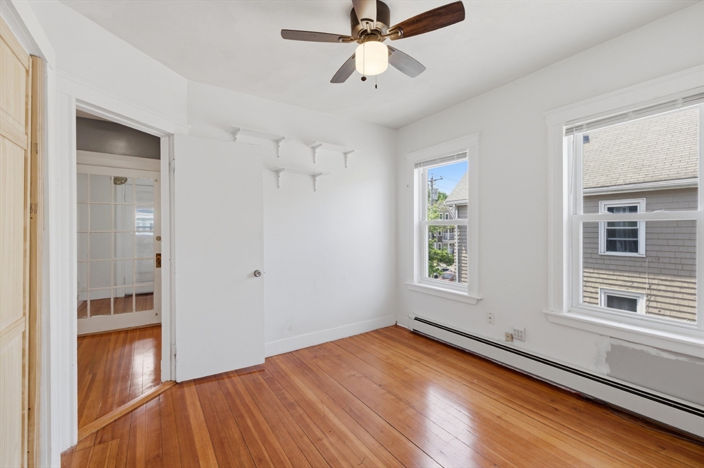 25-27 Bainbridge Street # 2