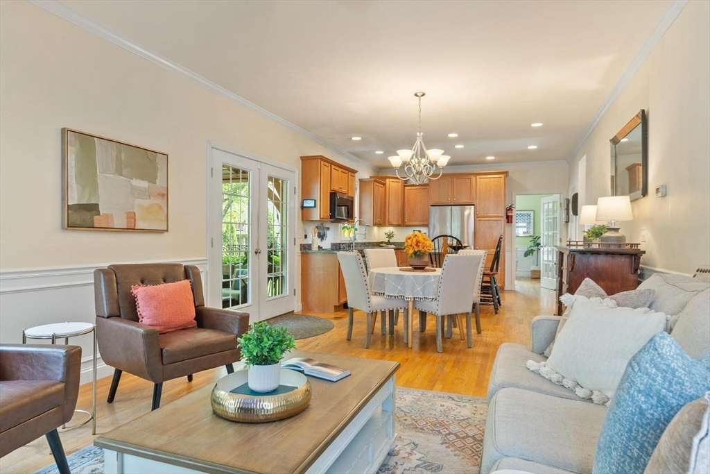 83 Pleasant St