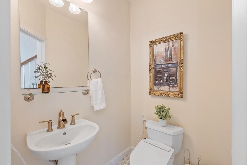 83 Pleasant St