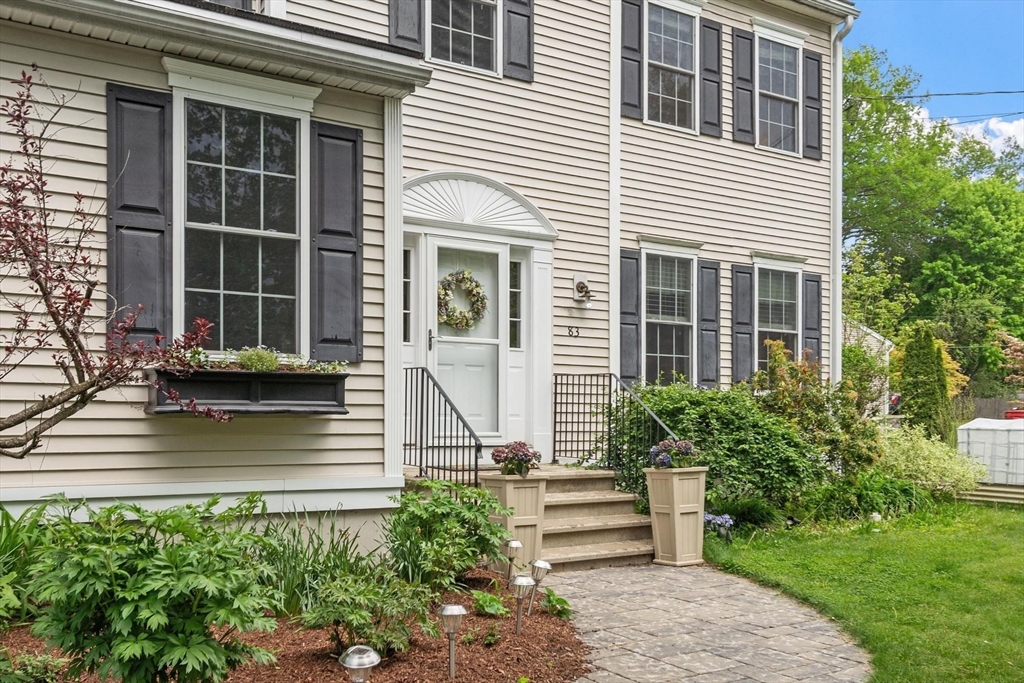 83 Pleasant St