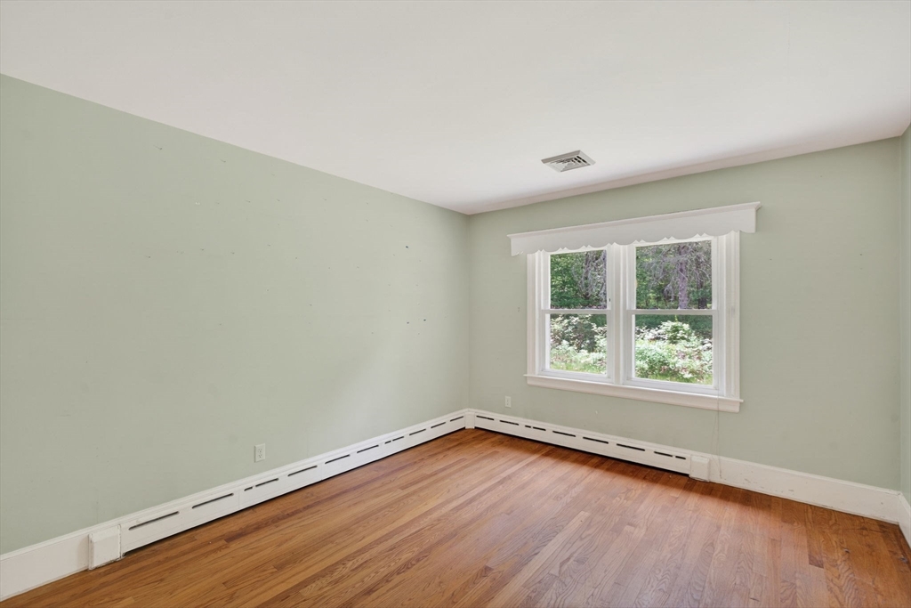 61 Harvard Rd
