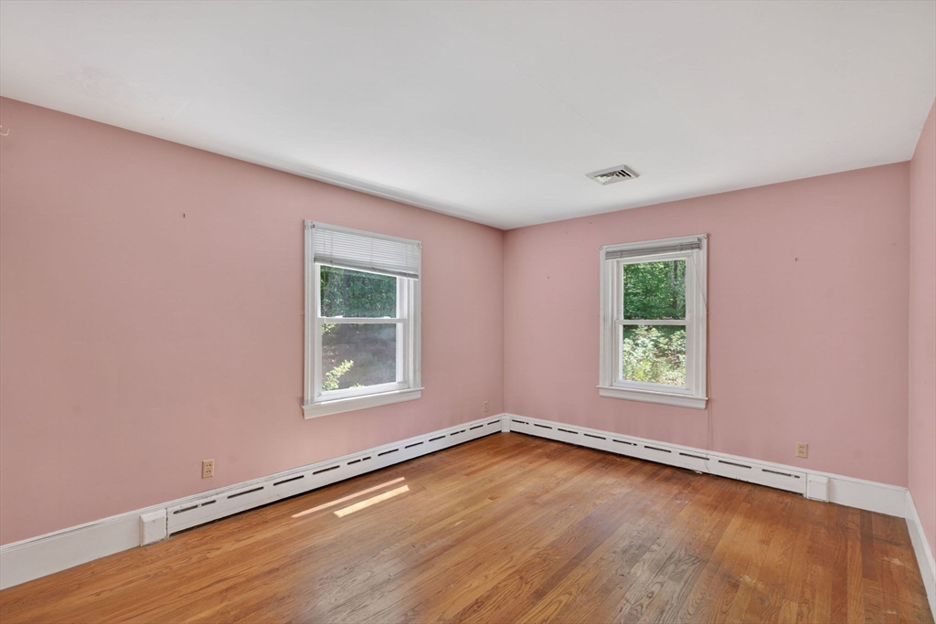 61 Harvard Rd