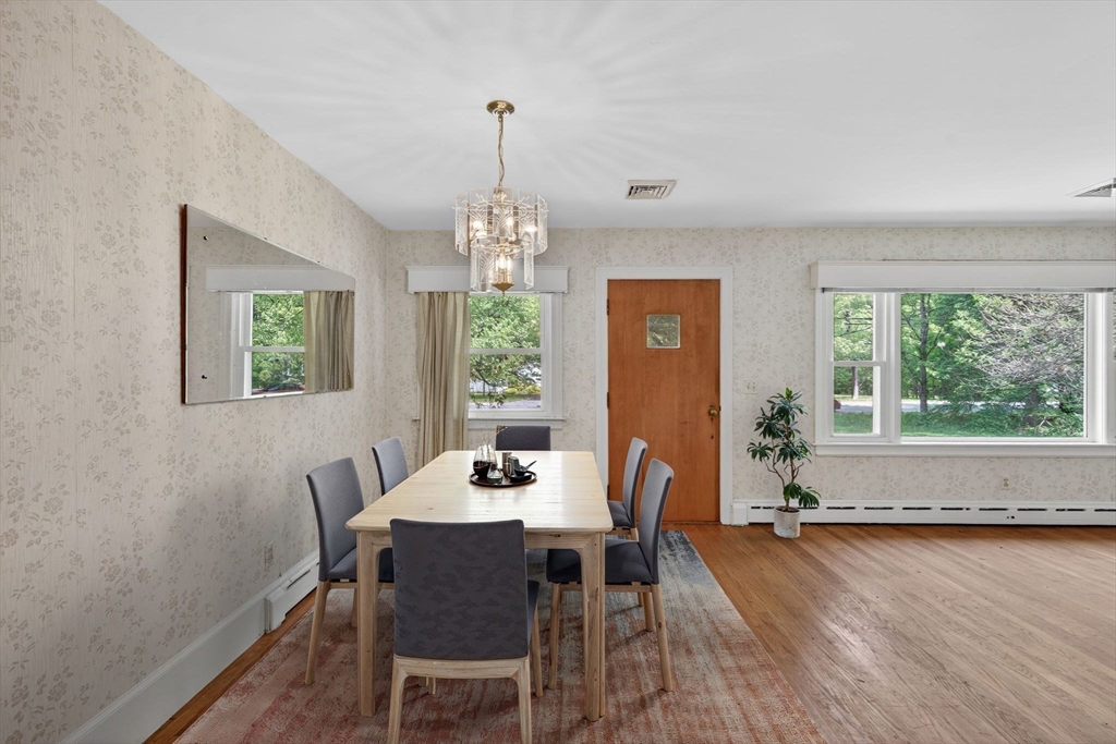 61 Harvard Rd