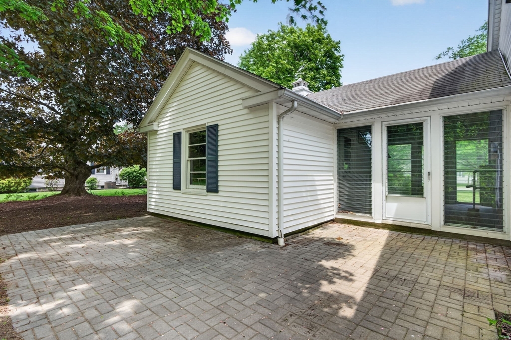 61 Harvard Rd