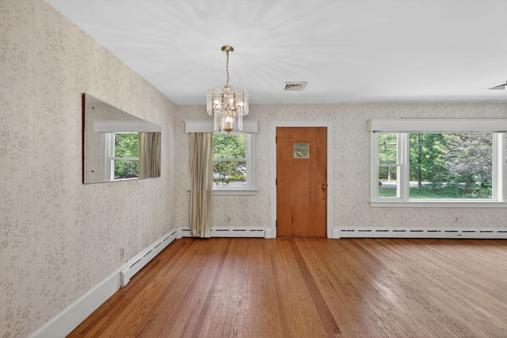 61 Harvard Rd
