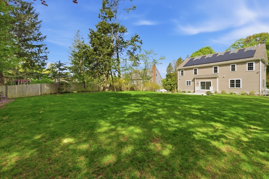 20 Larchmont Lane