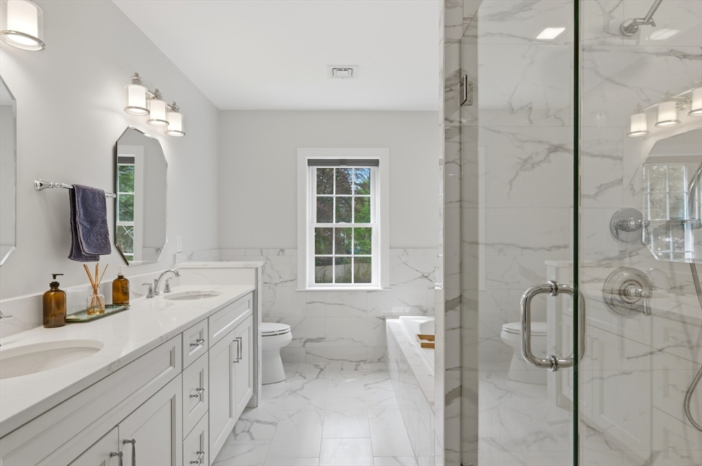 20 Larchmont Lane