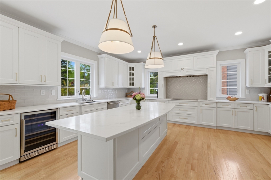 20 Larchmont Lane