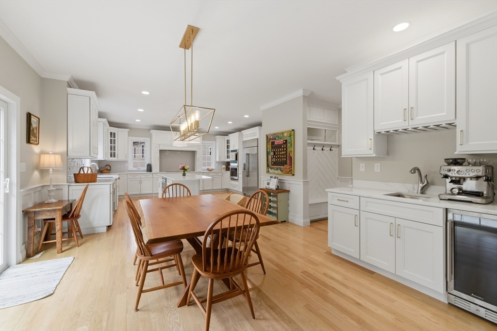20 Larchmont Lane