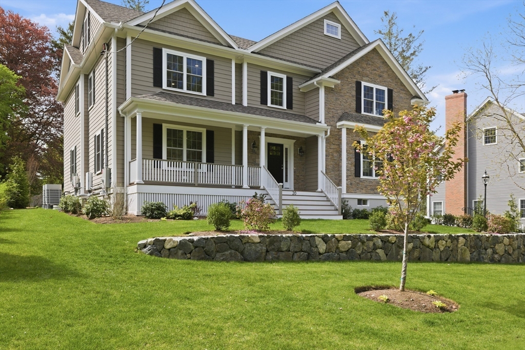 20 Larchmont Lane