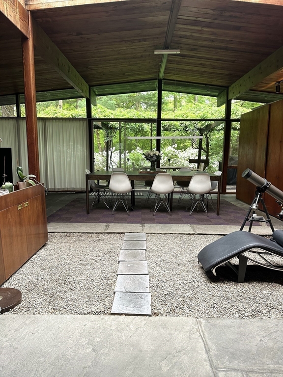 23 Peacock Farm Road