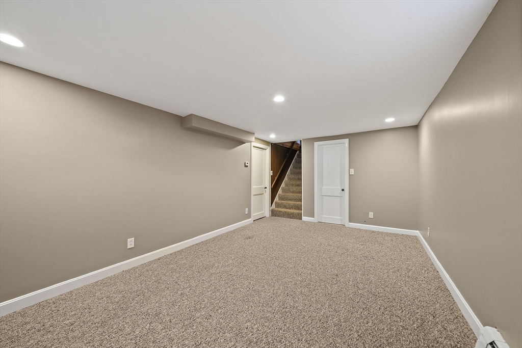 43 Aster Cir
