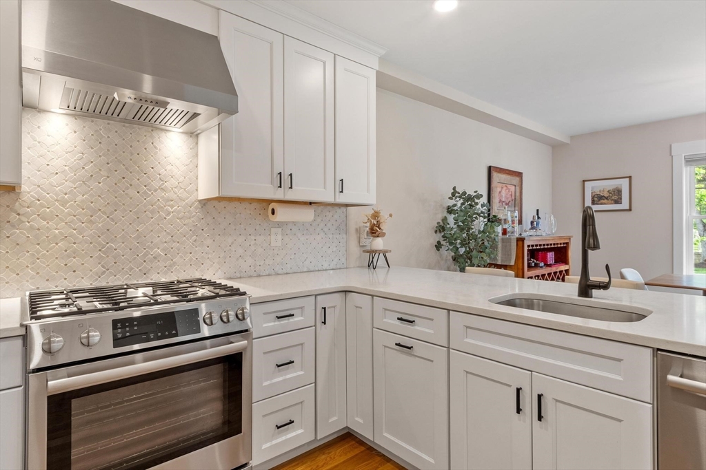 124 Main St # 1