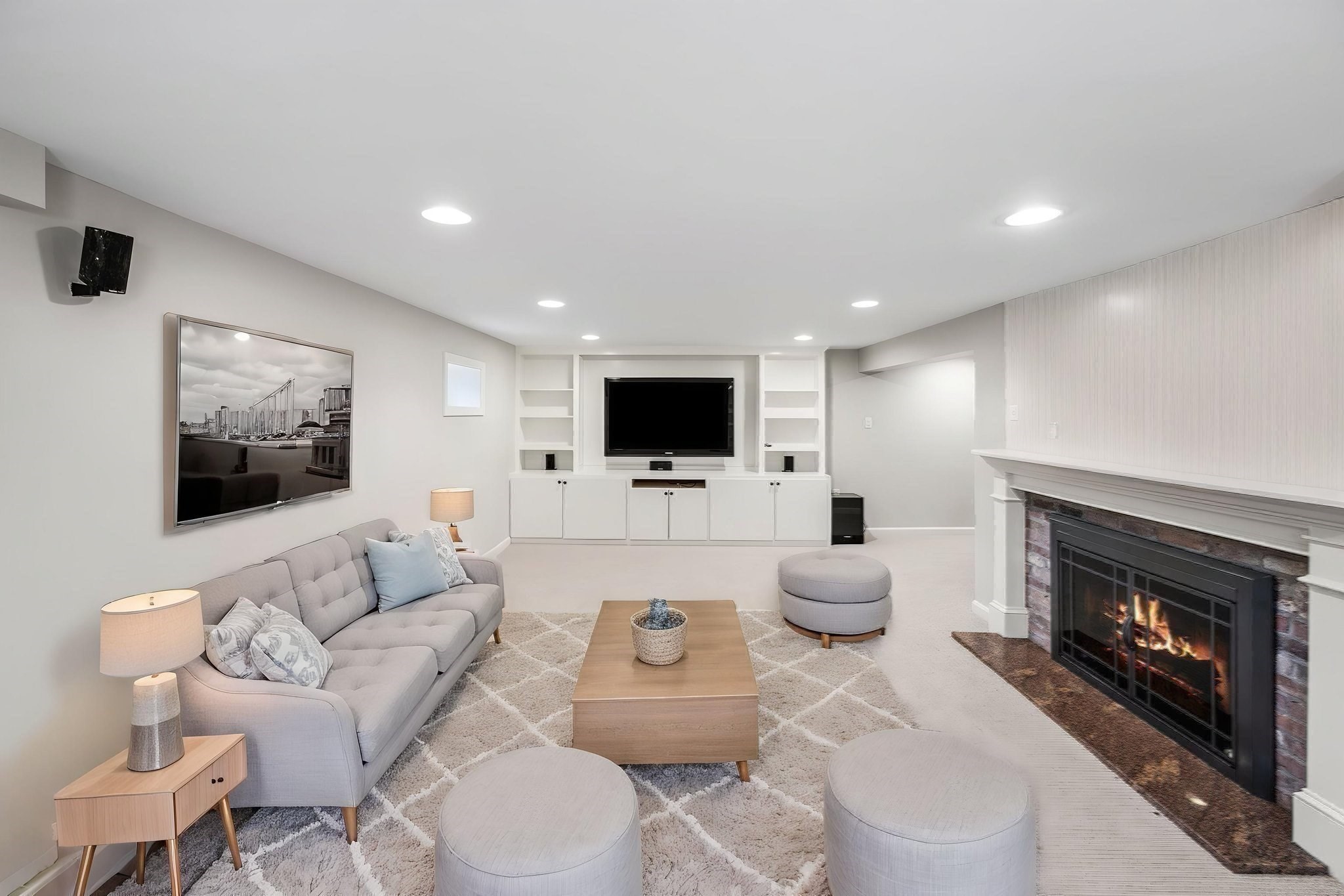 30 Meadow Dr