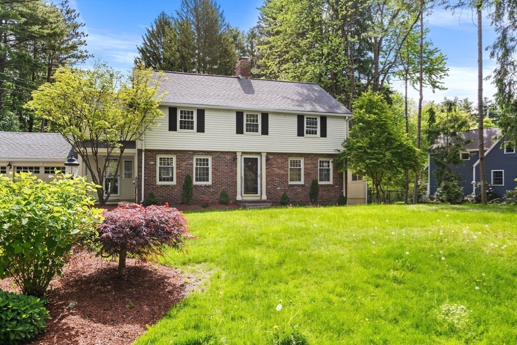 30 Meadow Dr