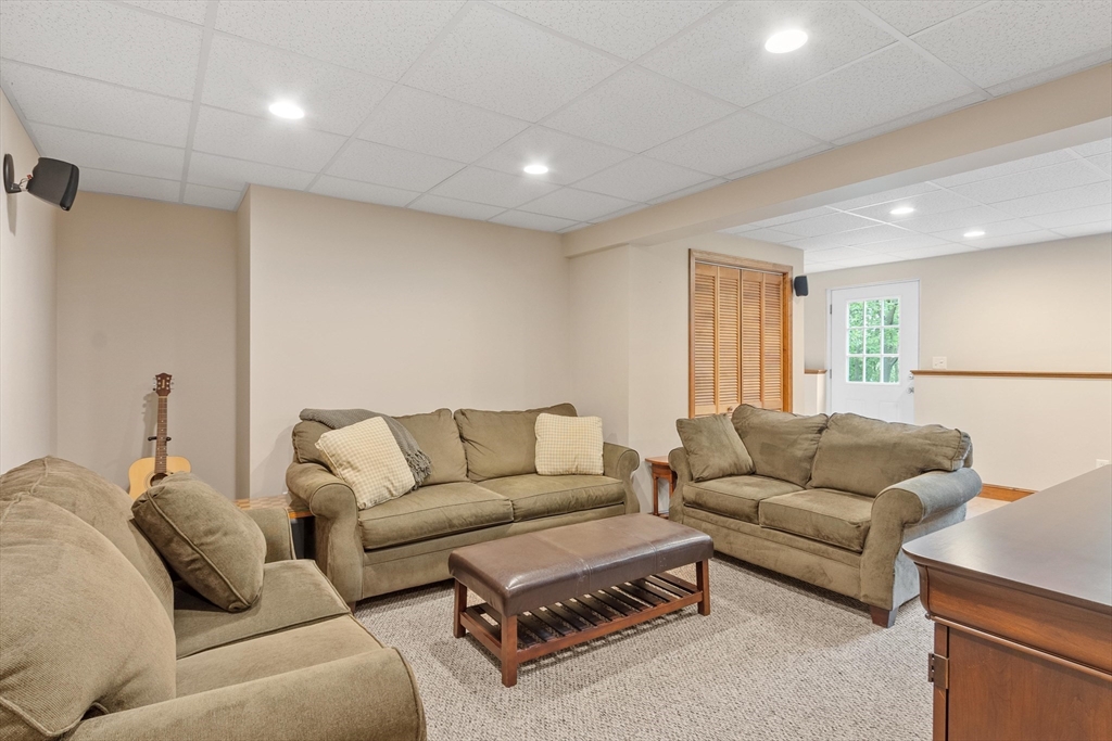 66 Woobly Rd