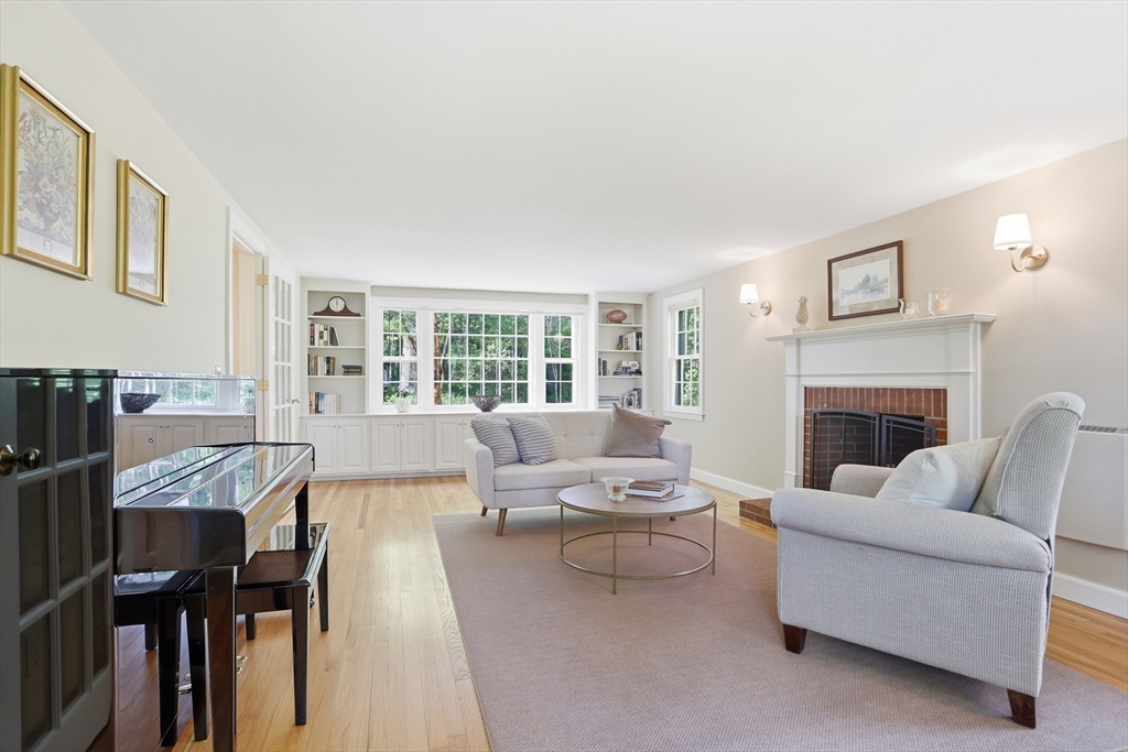 29 Washington Drive