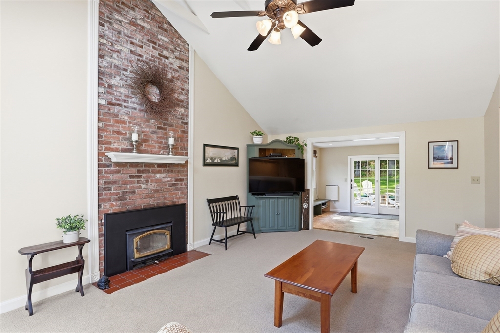 29 Washington Drive