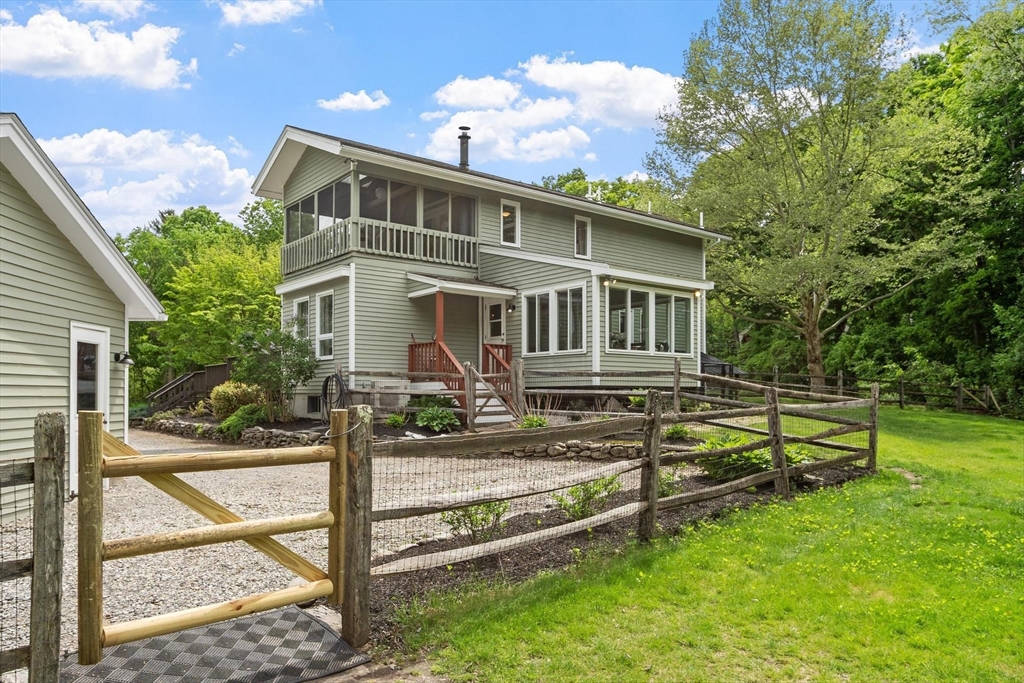 592 Sugar Rd