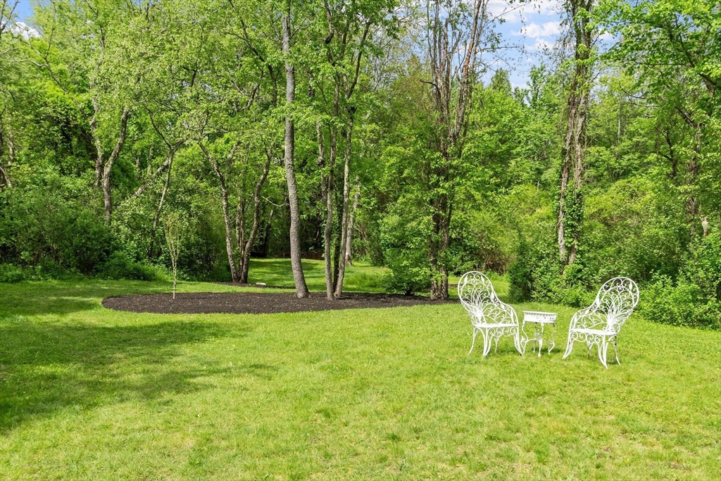 592 Sugar Rd