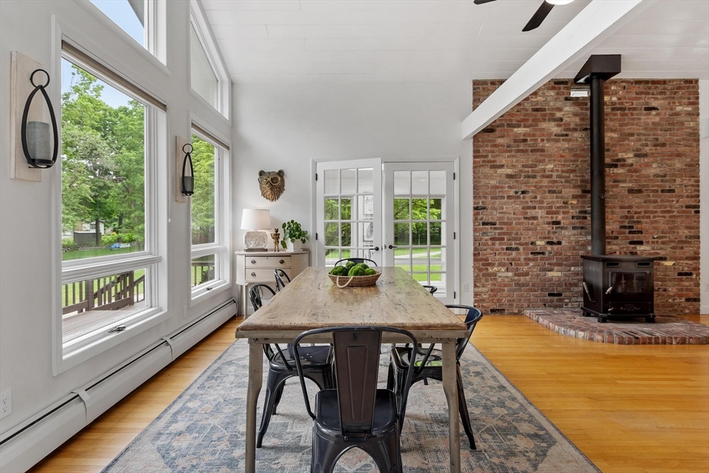 592 Sugar Rd
