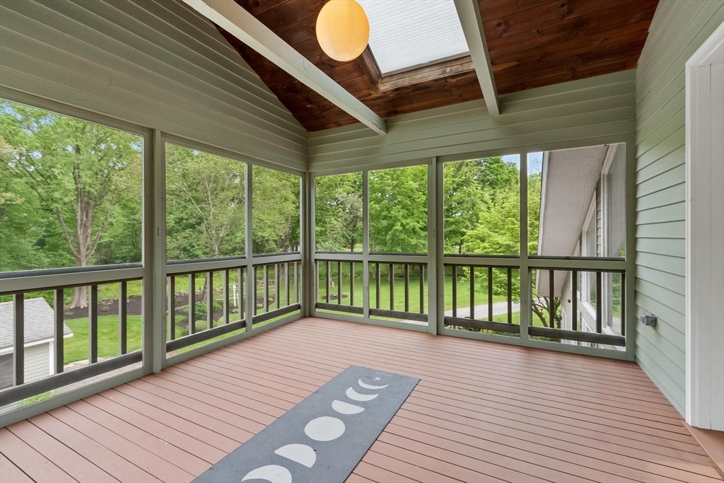 592 Sugar Rd